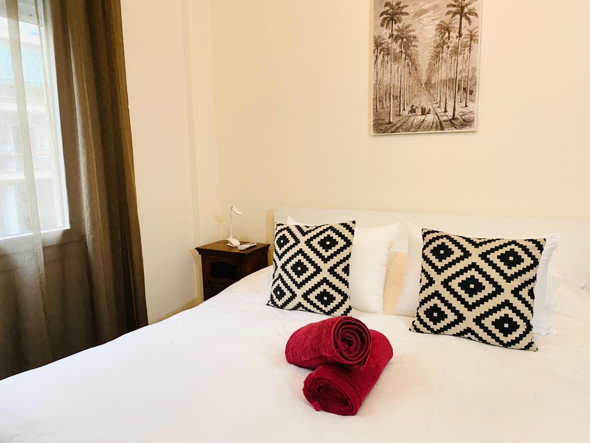 Spacious 2 Bedroom Apartment Downtown Athens - Explore Center By Foot Exterior foto